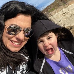 Meet your Posher, Rose